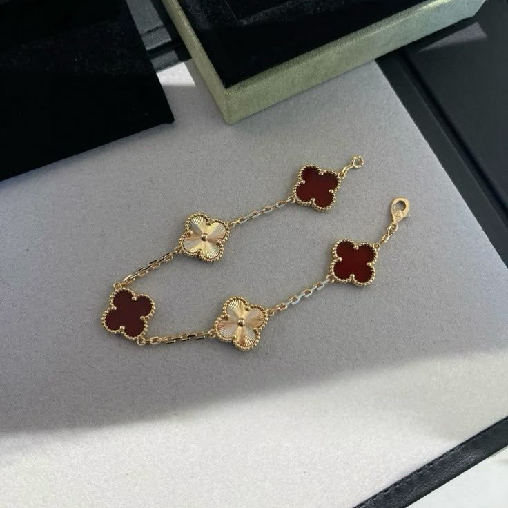 Bracelet 5 Motifs VC - Red