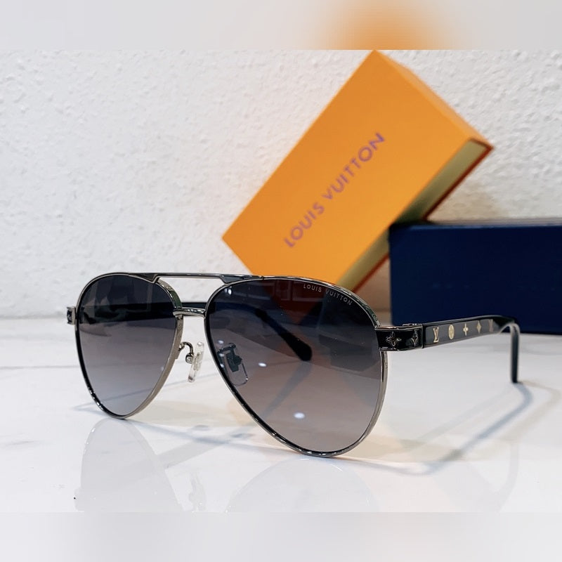 Louis Vuitton Aviator Sunglasses