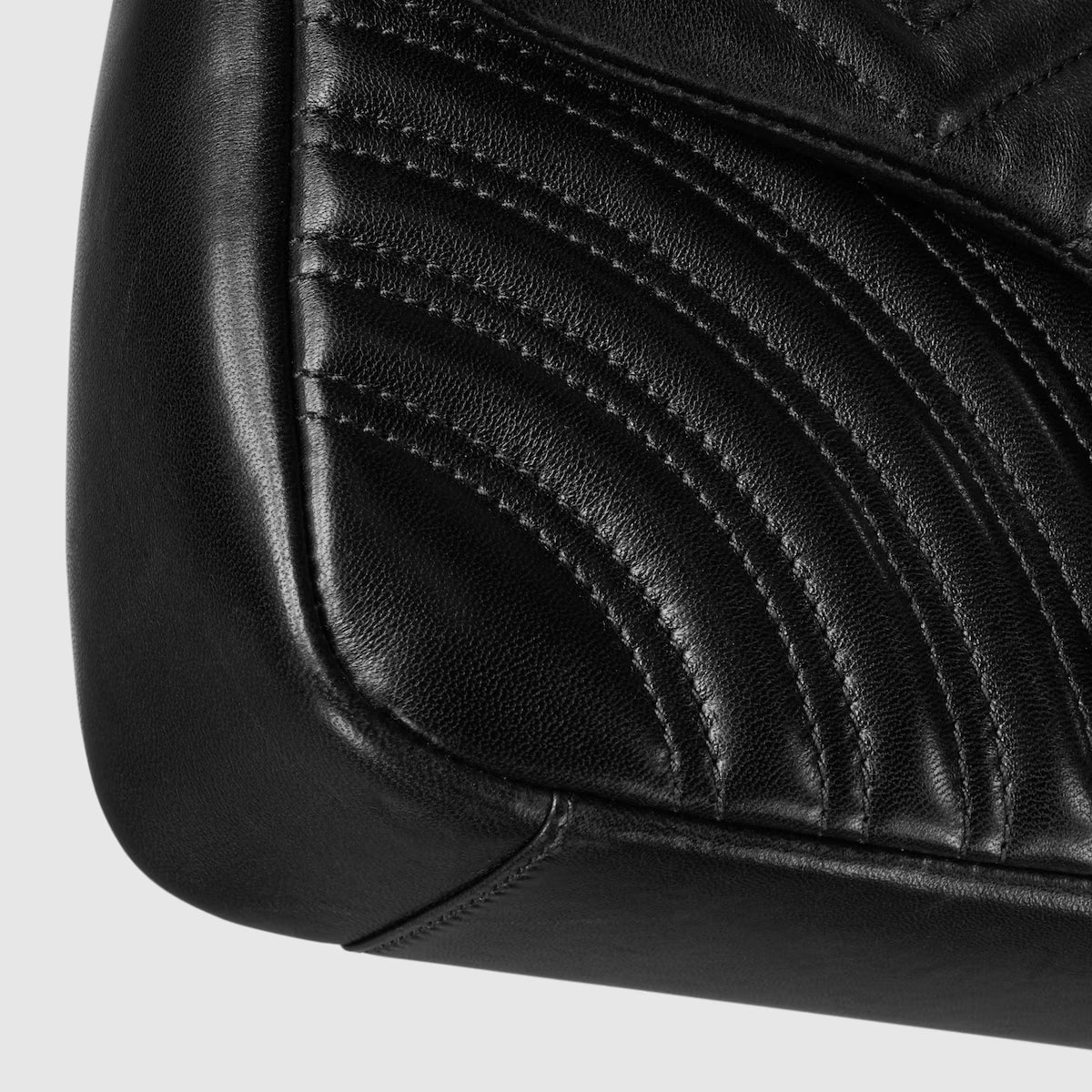 Marmont Medium GC Black