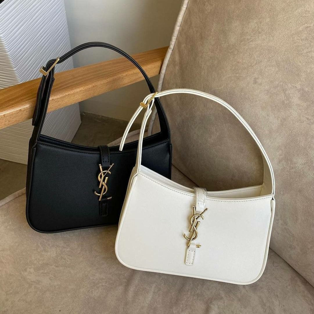 Le 5 à 7 Saint Laurent